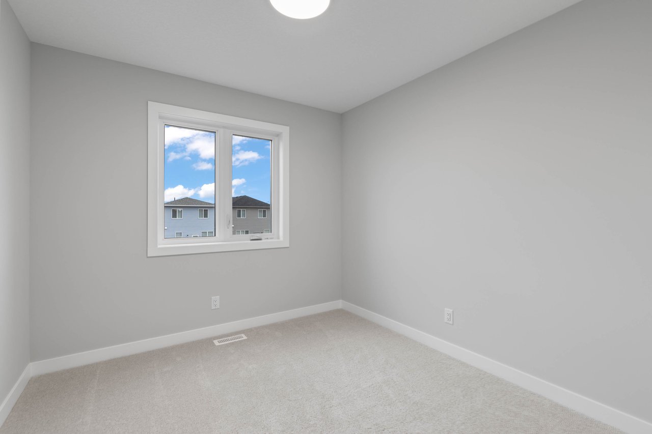 199 Belvedere Crescent SE
