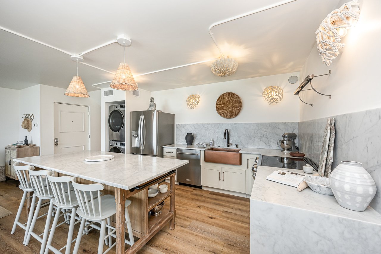 Walkthrough | 2355 NE Ocean Boulevard 1-15A, Stuart, FL 34996