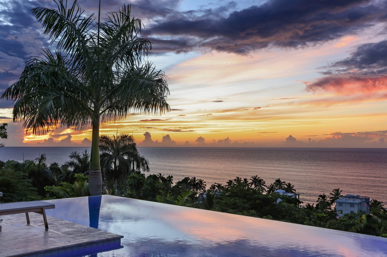 Casa Azul, Rincón PR                  Luxury Modern Hilltop & Ocean Views