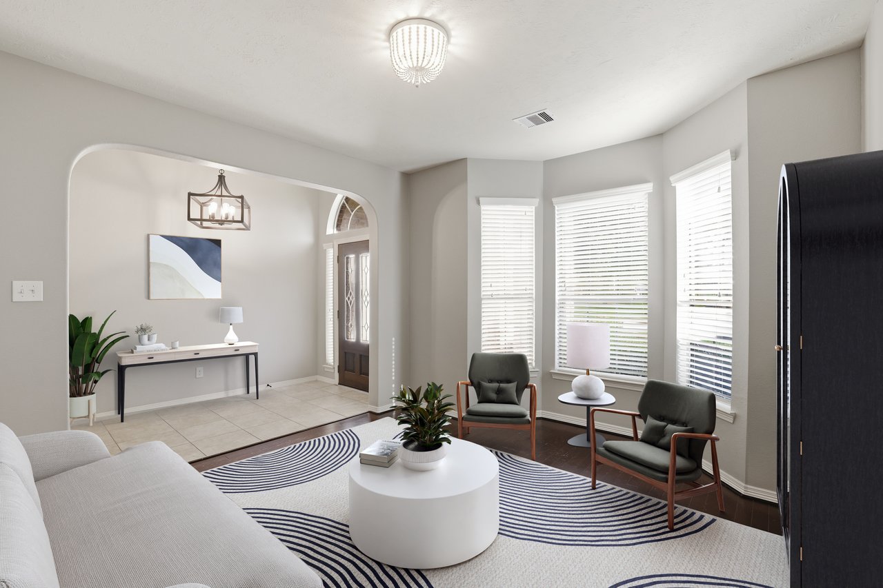 2412 Via Montesano