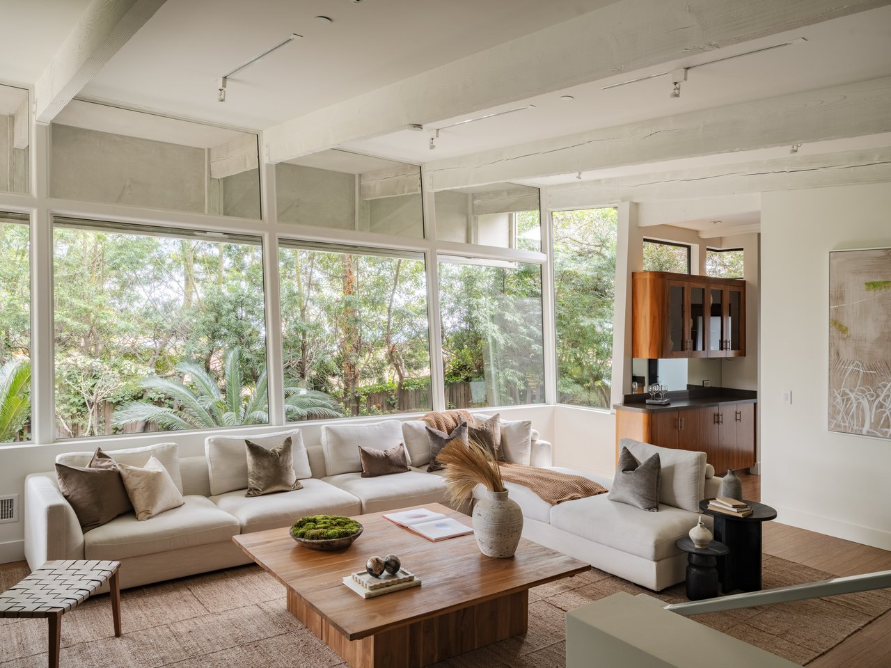 1575 Carla Rdg, Beverly Hills
