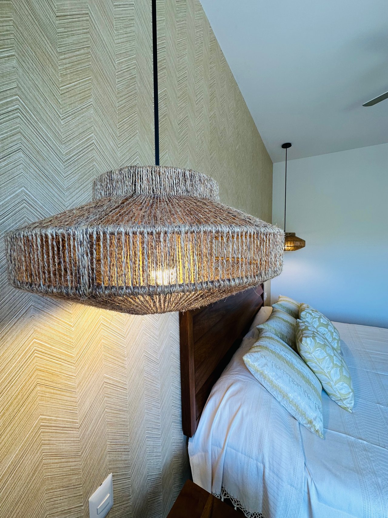 🌊 FOR RENT - Pavilion - 2 Bed Ocean Views - Check-In to the Extraoardinary!