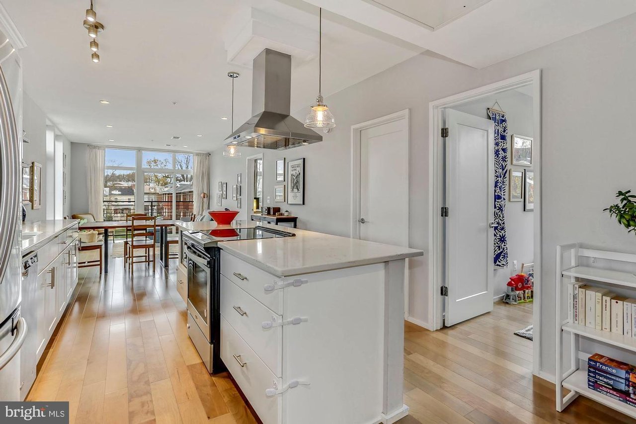 129 Varnum St NW, #6