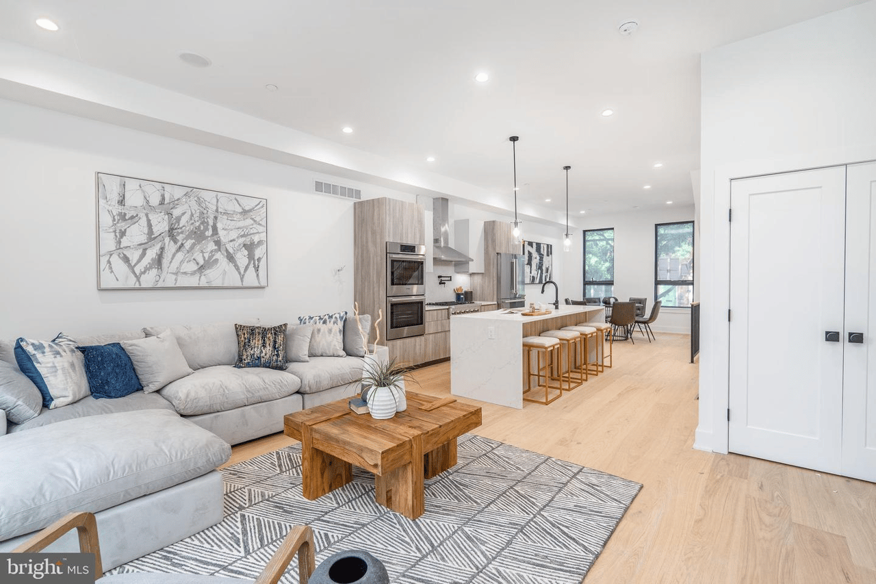 720 S 17th St #6, Philadelphia, PA 19146