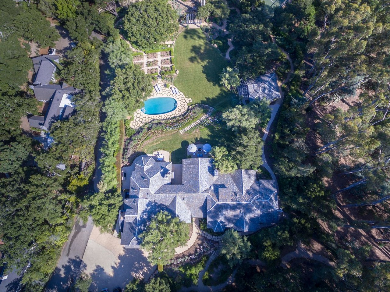 803 Picacho Ln