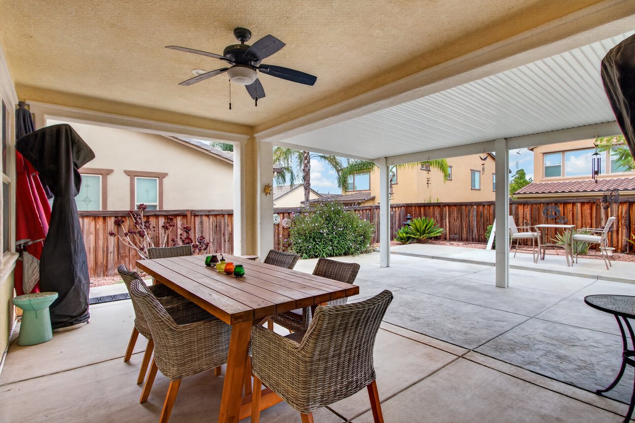 27867 Huron Ct