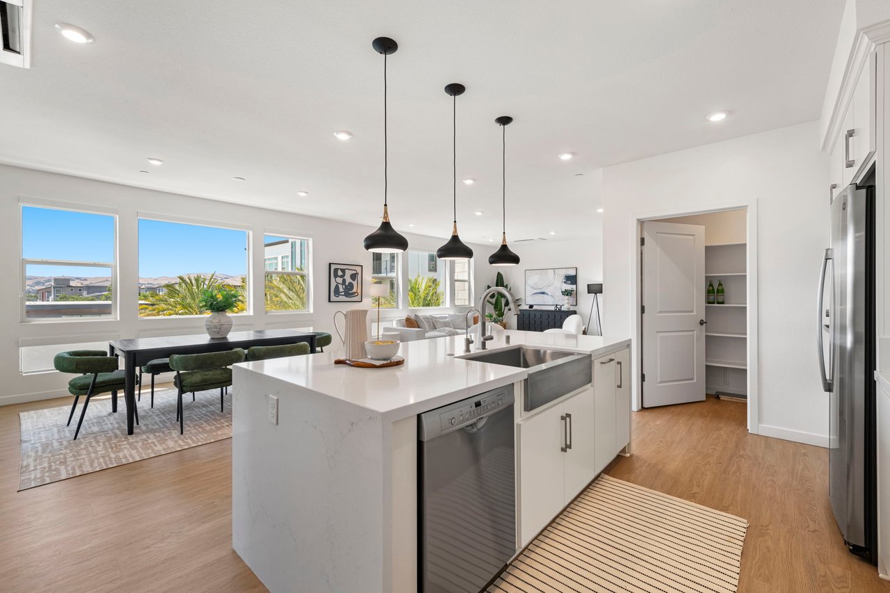 5690 Metrose Ct #302