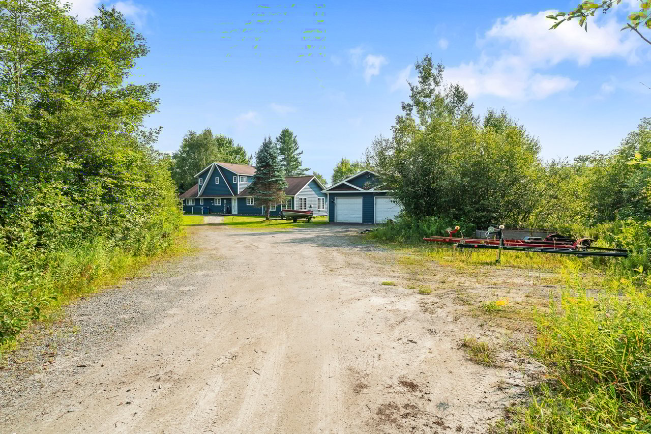 82 SEELYS ROAD