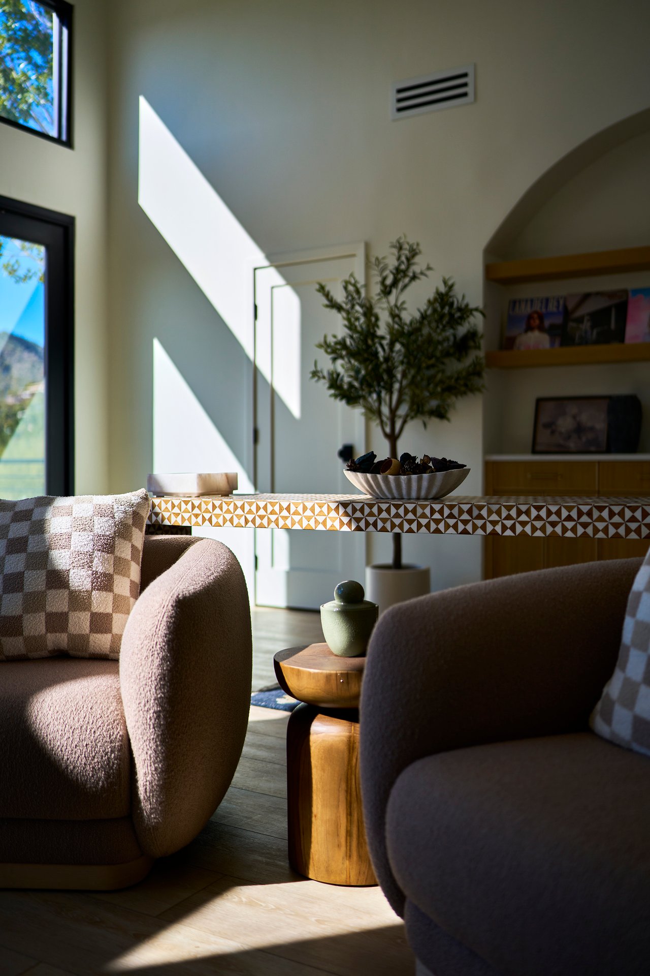 6535 N HILLSIDE Drive