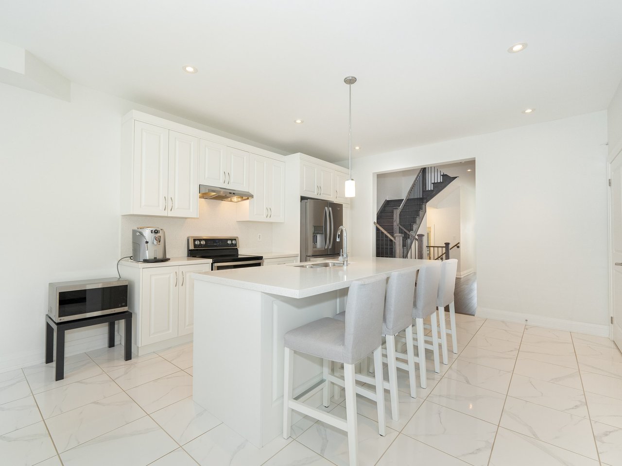 14 Longworth Avenue