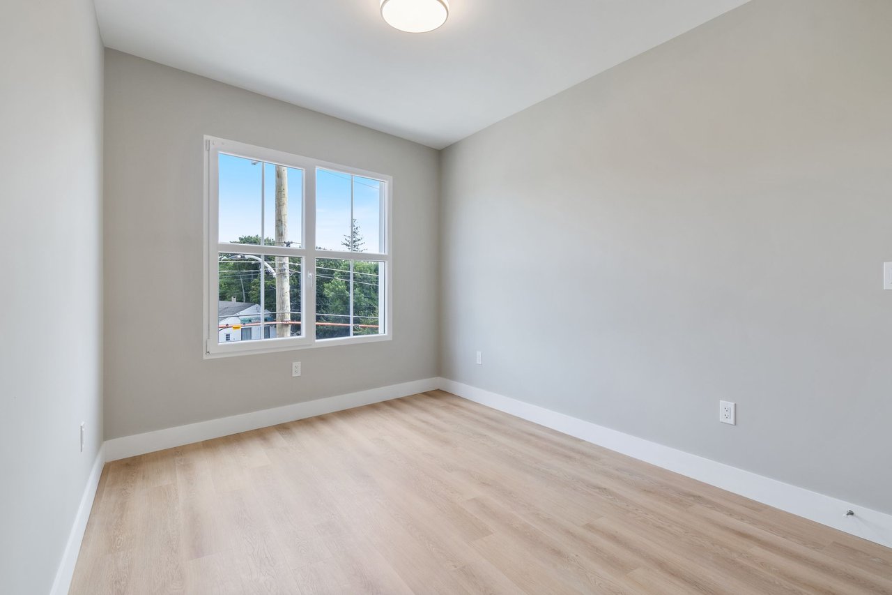 298 Main Street, 3C