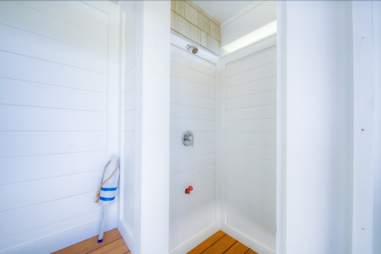917 S Atlantic Avenue, Beach Haven