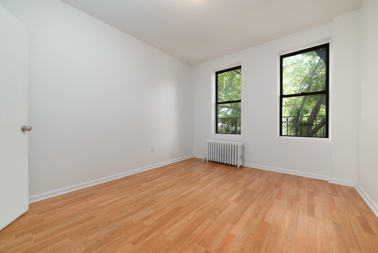 4109 Seventh Avenue Unit: 3C