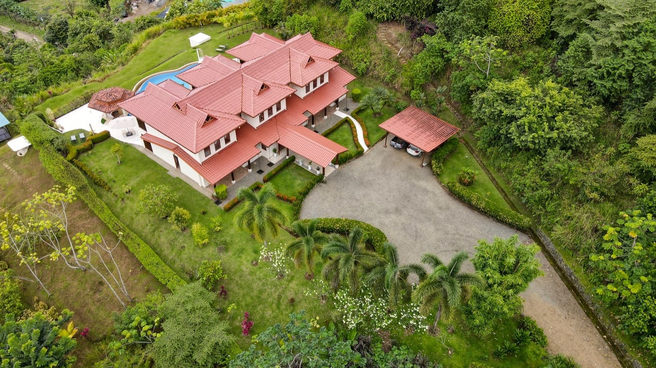 Ocean-View Luxury Home in Ojochal with Sunset Views and Retreat Potential