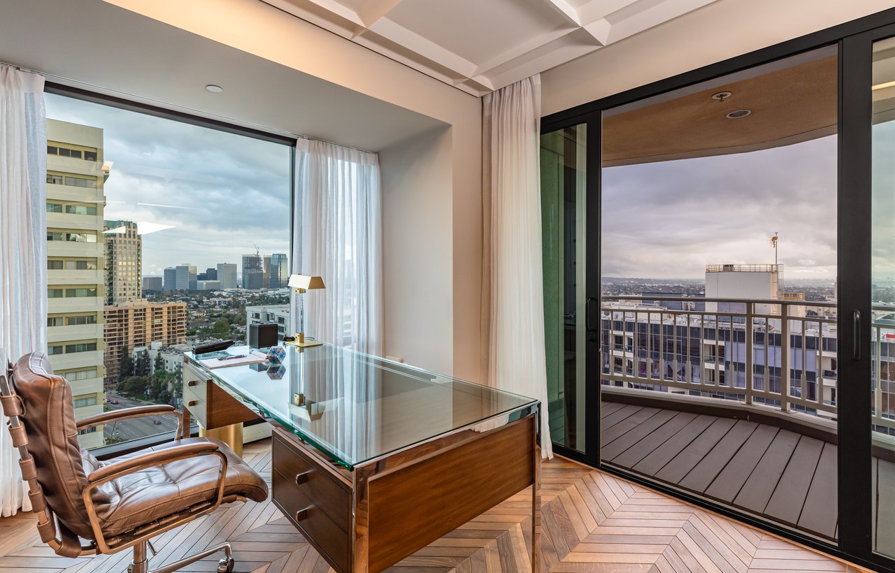 10727 Wilshire Blvd Unit: 1805, Wilshire Corridor