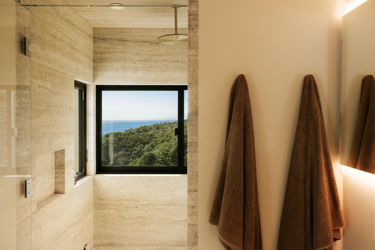 5941 Trancas Canyon Rd