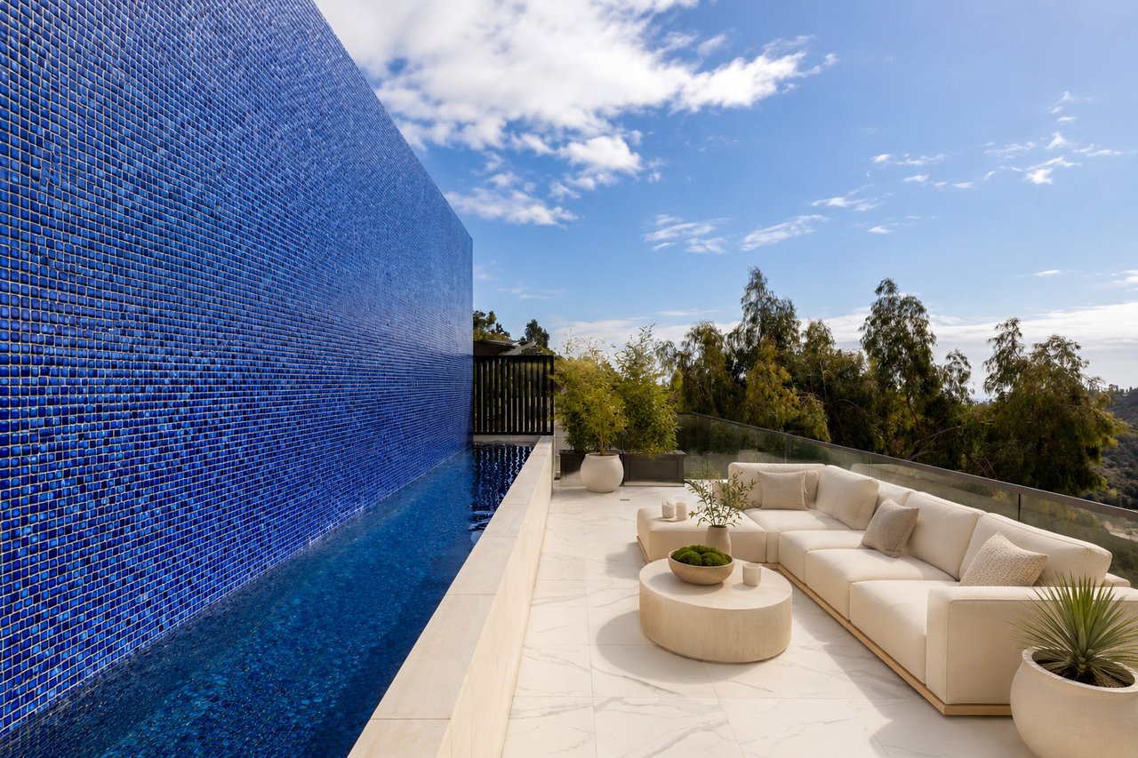 1475 Bel Air Road