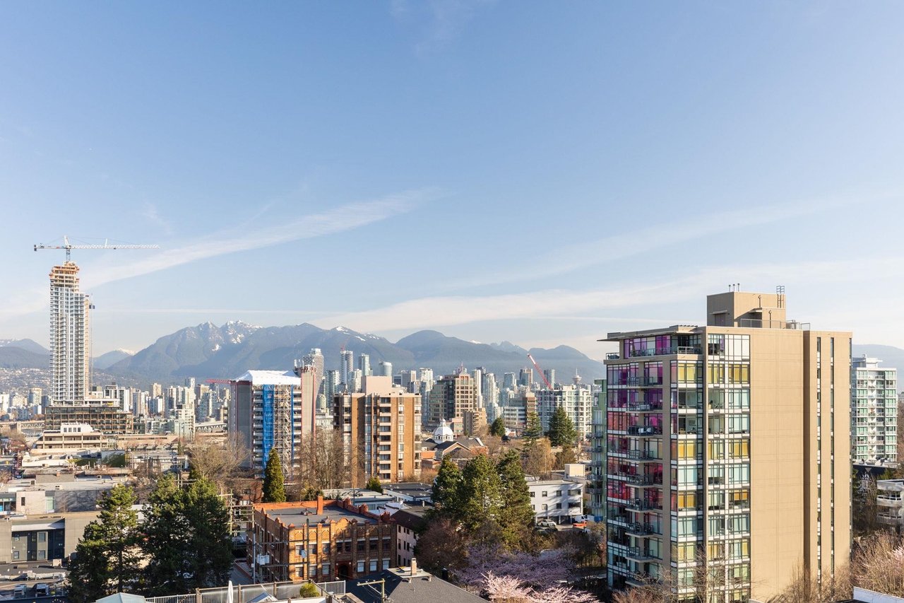 720-1445 Marpole Ave