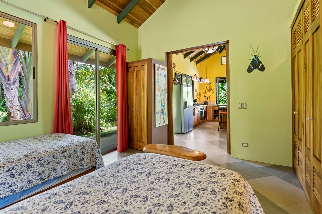 Casa Loro Verde,  Rainforest Jungle Retreat Home on 5.24 Acres in Portalon!