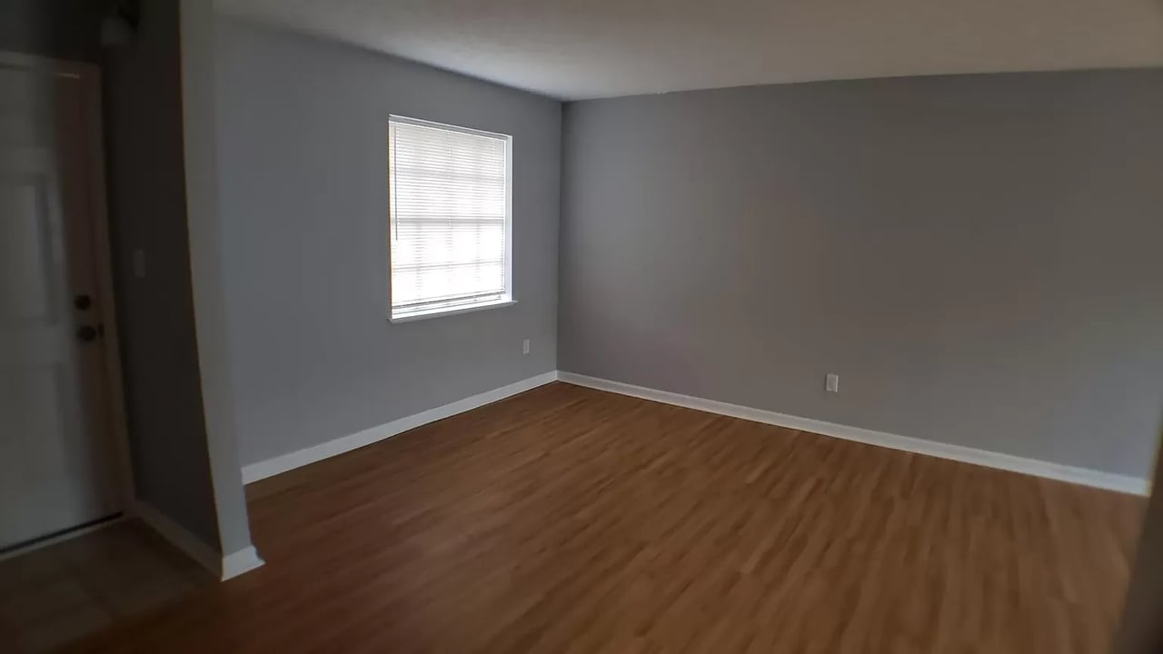 13111 Edna Street