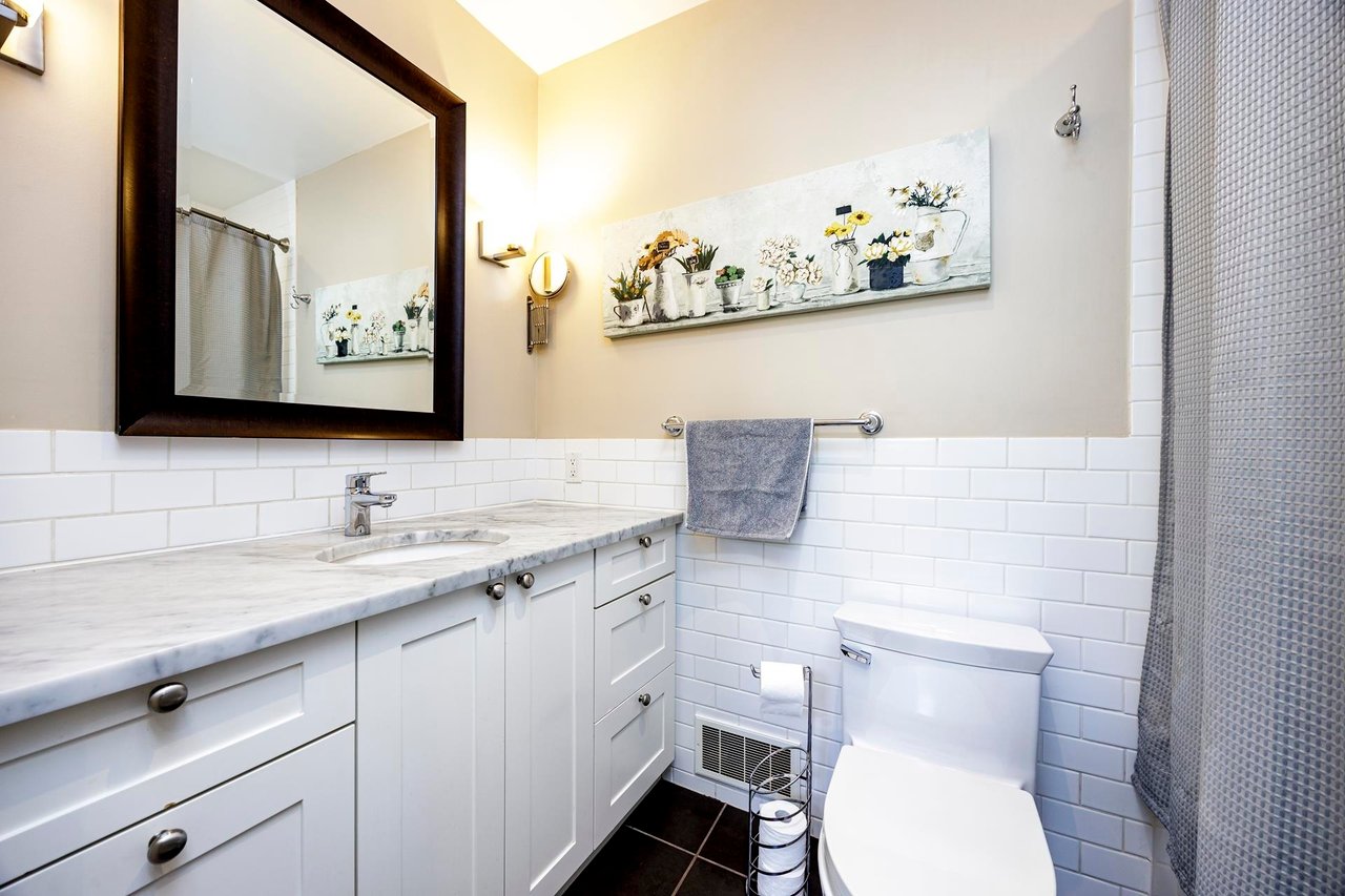2053 St. Andrews Avenue, North Vancouver