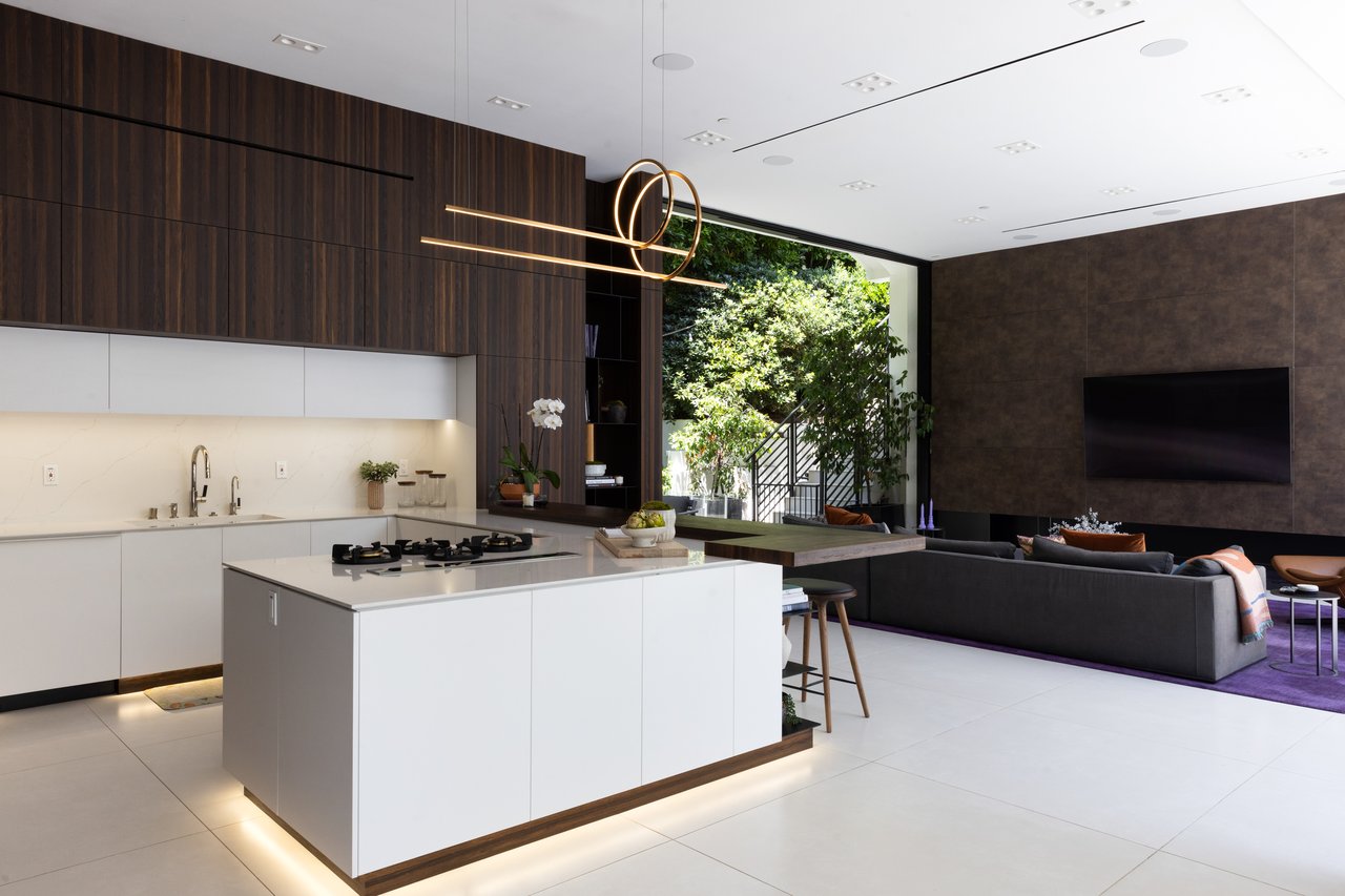 1488 Rising Glen Rd, Sunset Strip