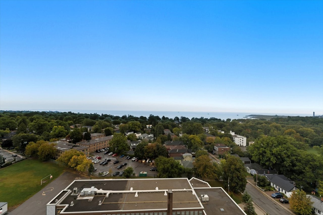 3845 Lake Shore Blvd W 1508