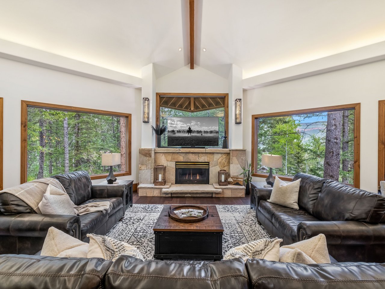 2666 Fenno Drive
