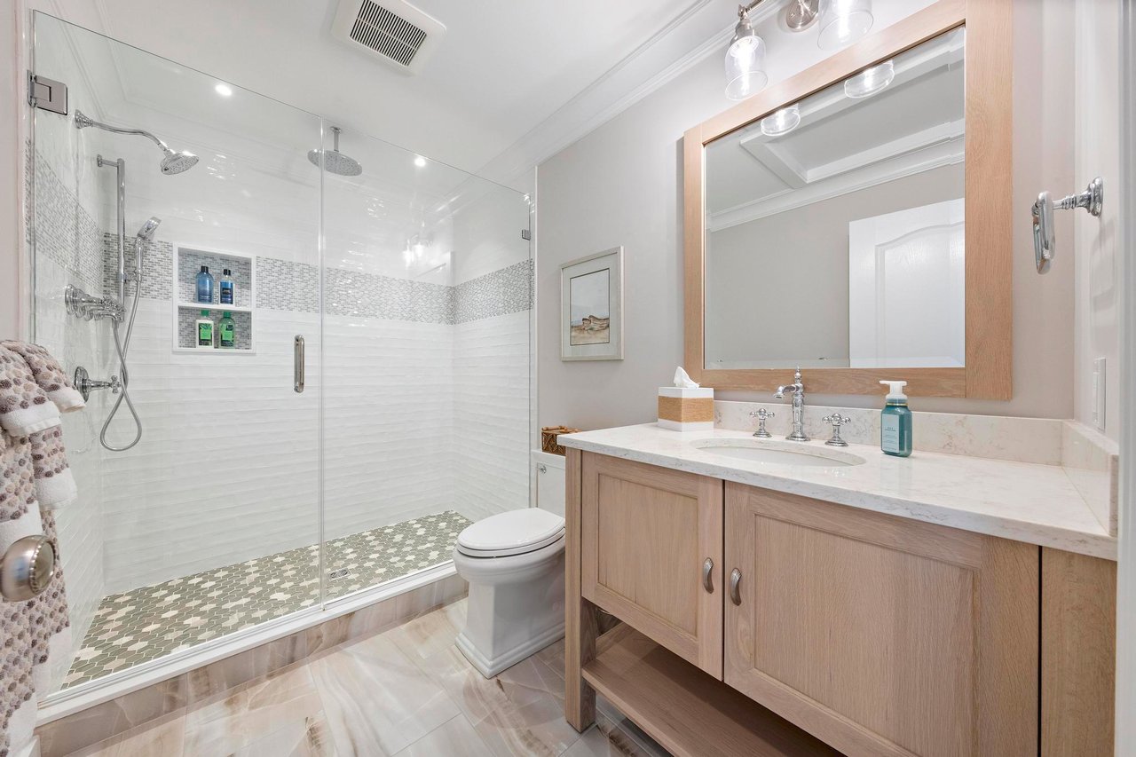 110 W South 34th Street