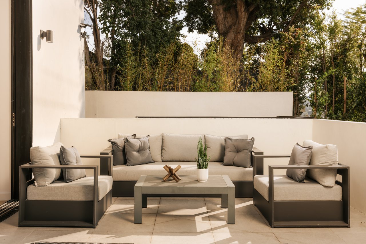 2919 Waverly Dr Unit: 106