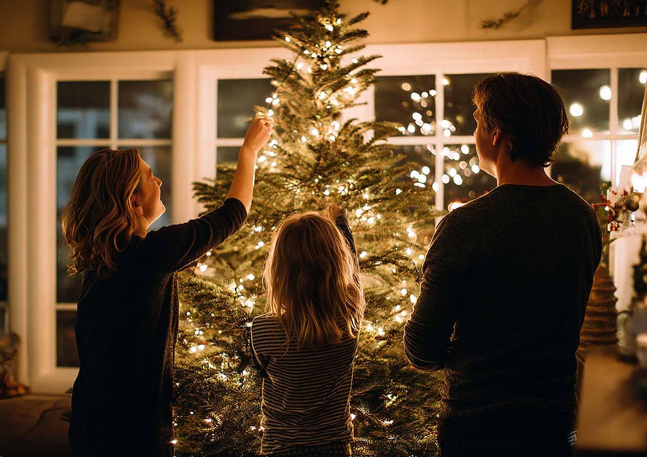 How to Make a Small Space Feel Bigger During the Holidays