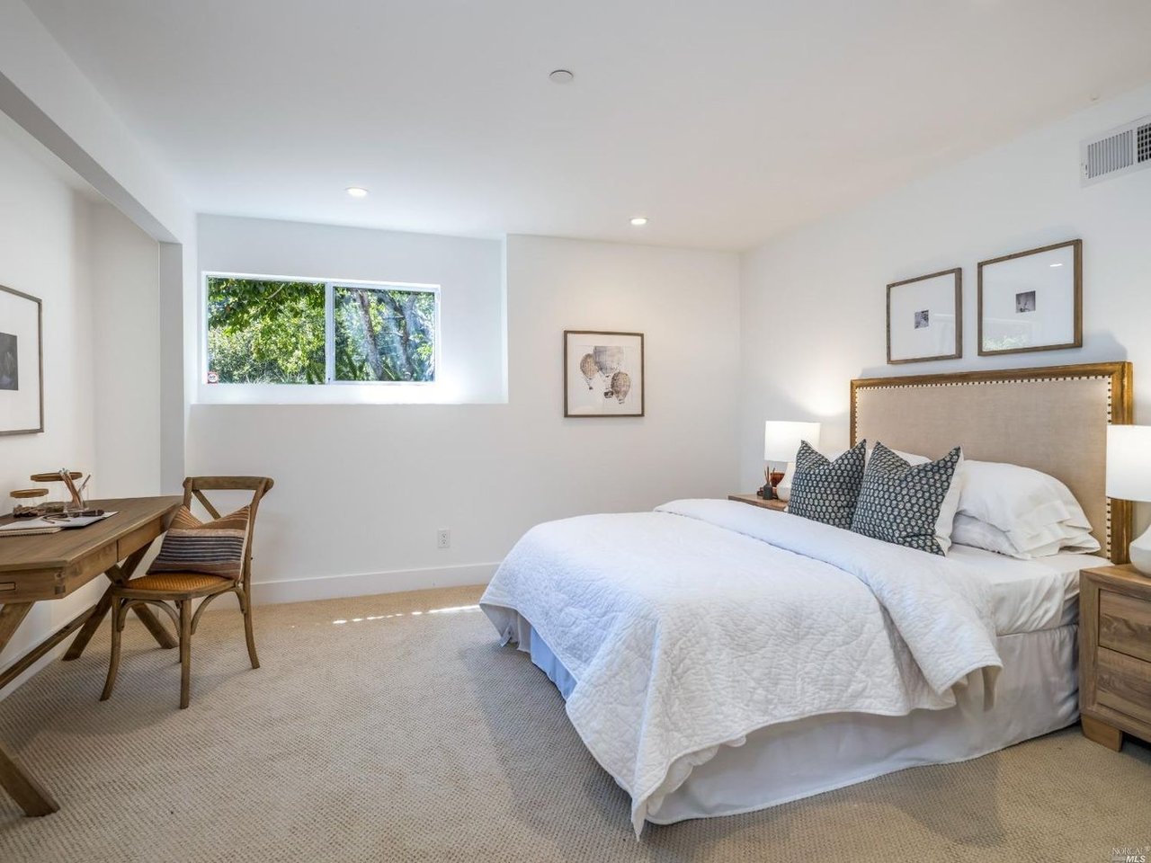 10 Turnagain Rd