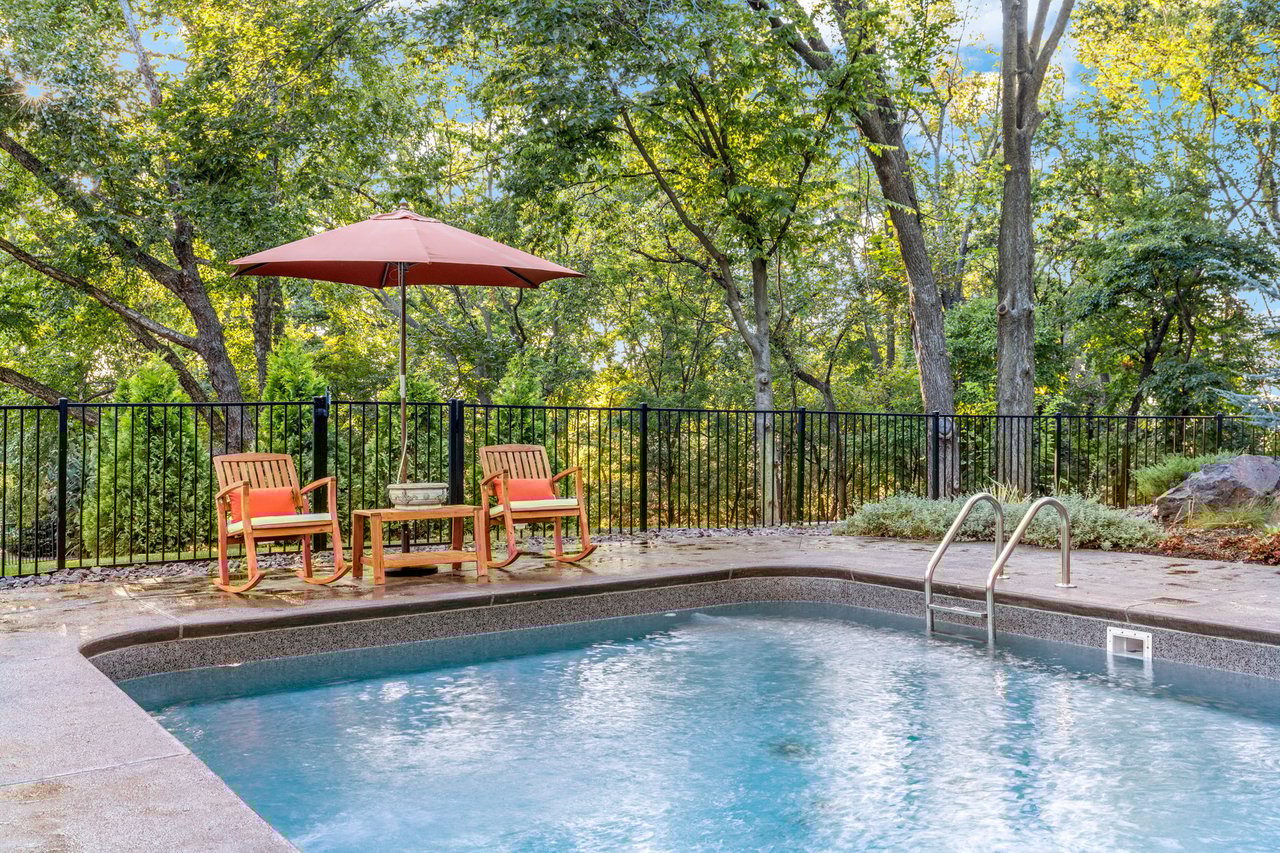 3732 Runnymede Drive