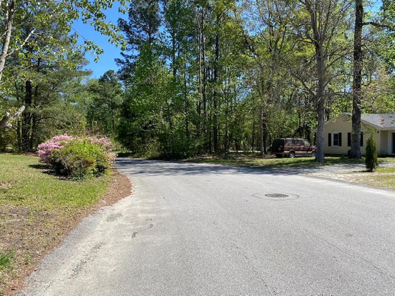 229 Candlewood Dr