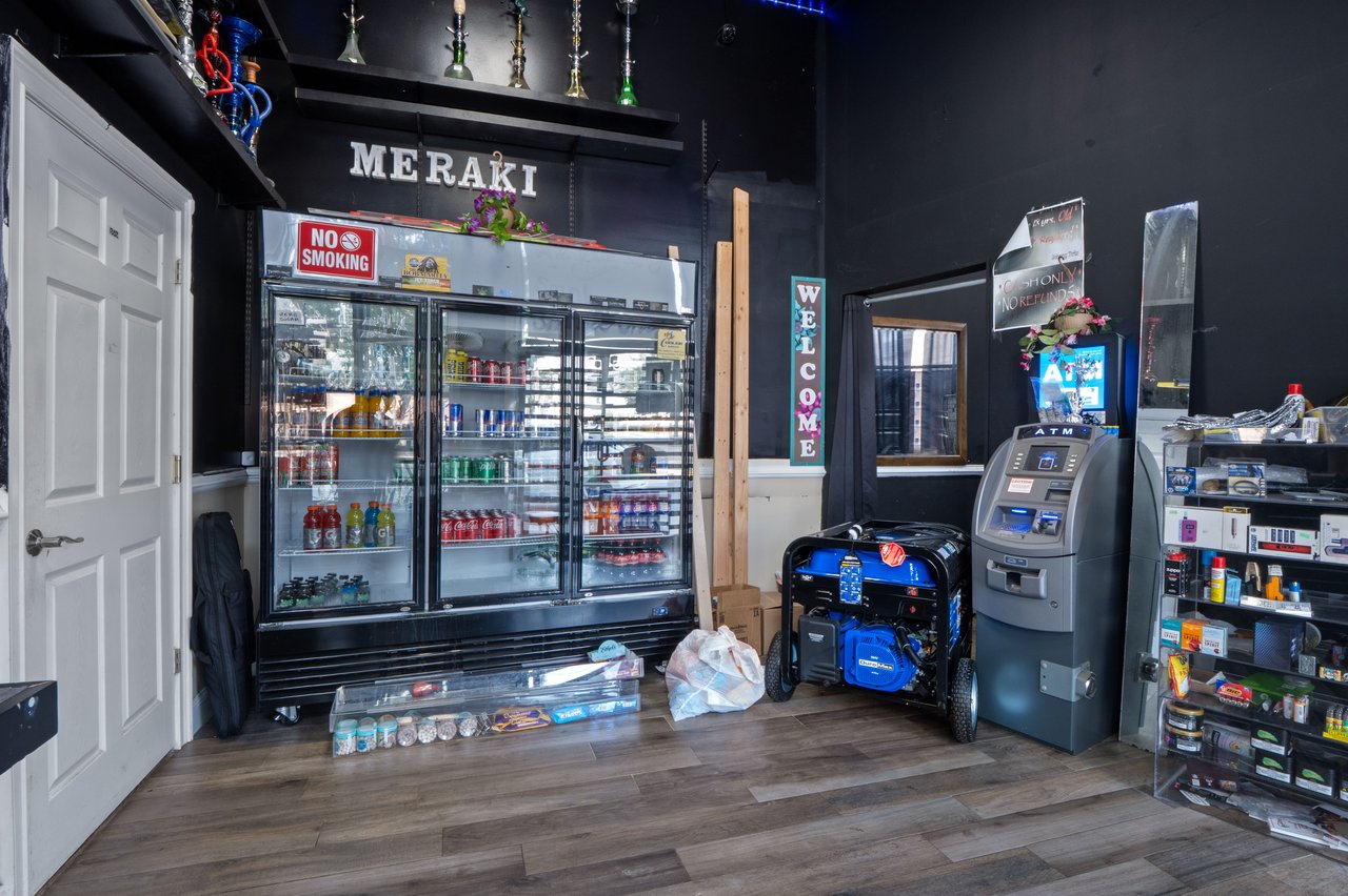 Fully Built-Out Smoke Shop | Turnkey Business Opportunity