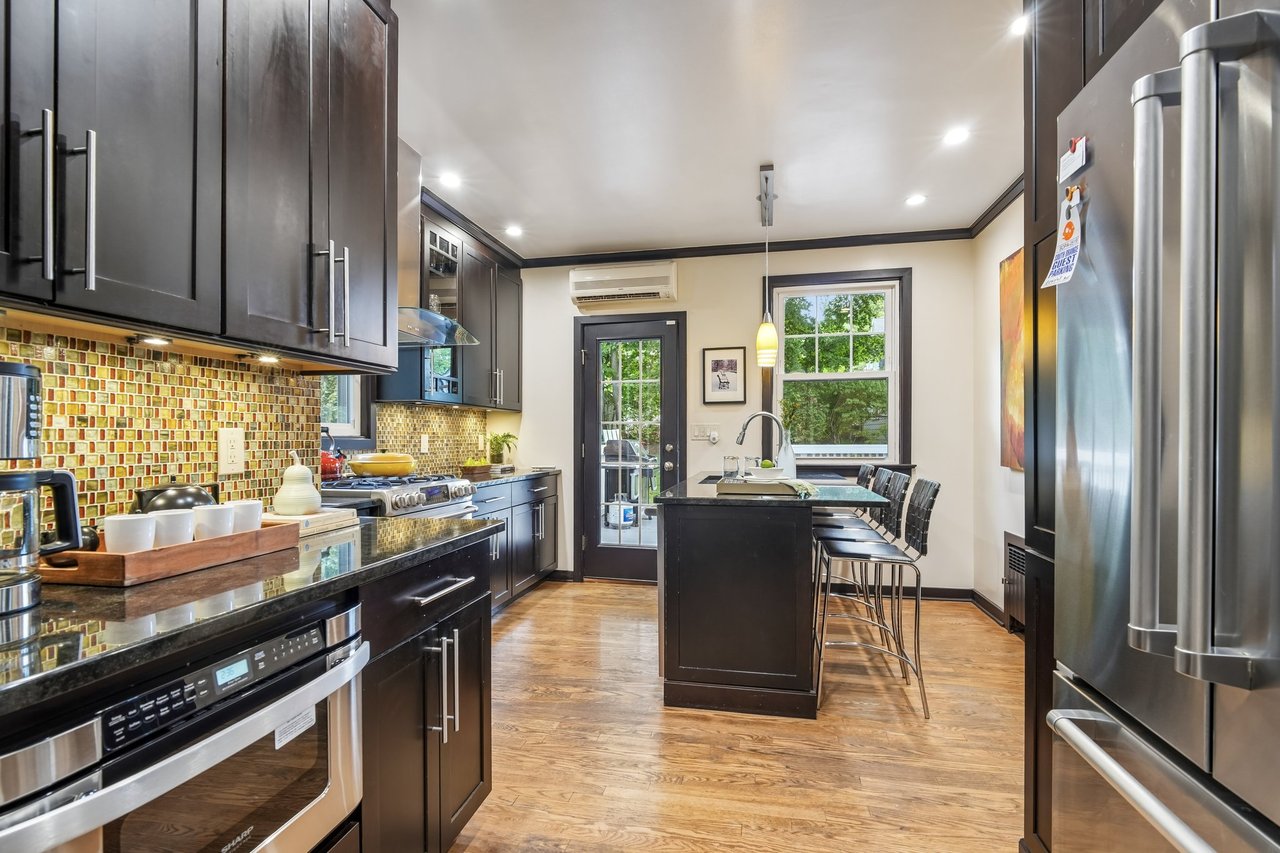 2 Kendall Avenue