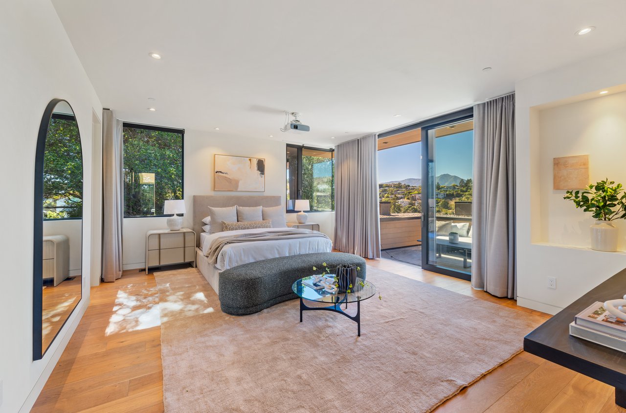 Modern Luxury - Completed in 2020