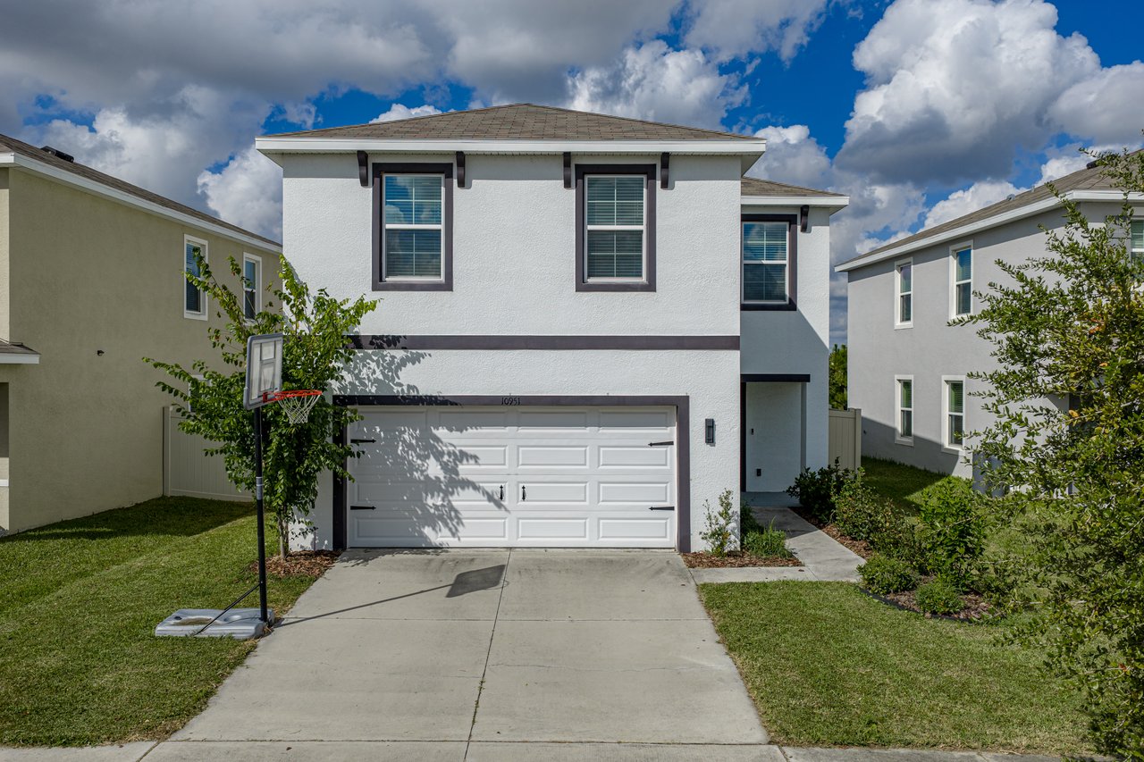 10951 PENNY GALE LOOP