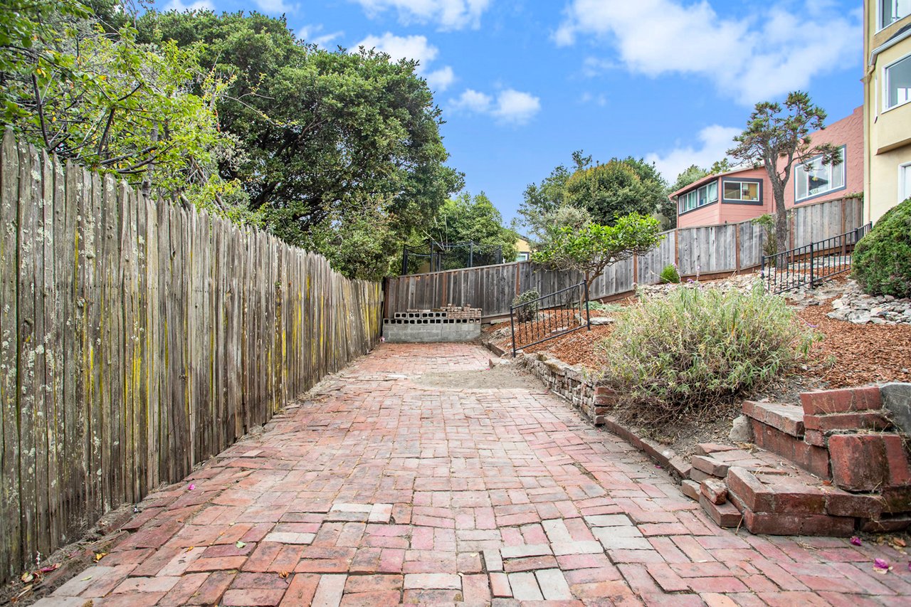 624 San Miguel Ave