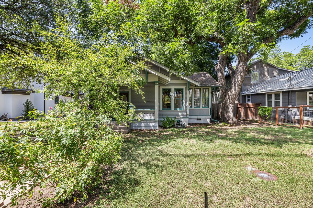 SOLD by Keenan Group: 706 E Monroe Street - Travis Heights Historic Charmer