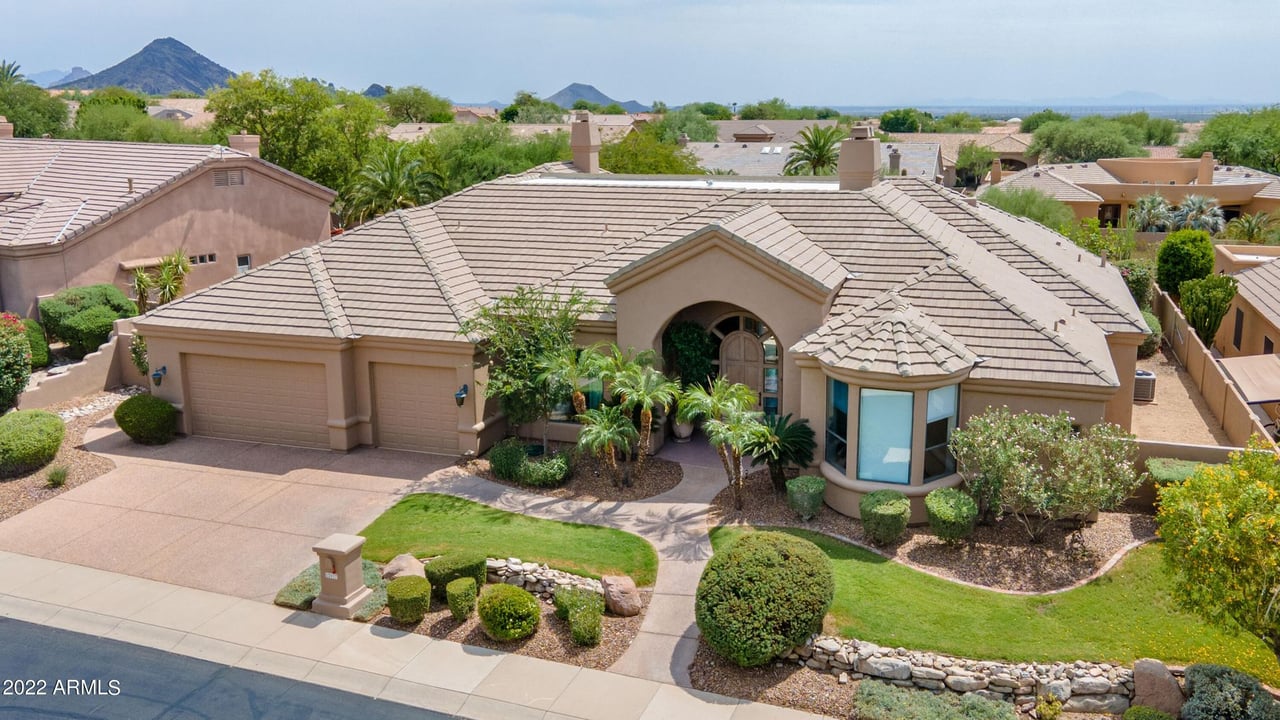 12077 E Laurel Lane
