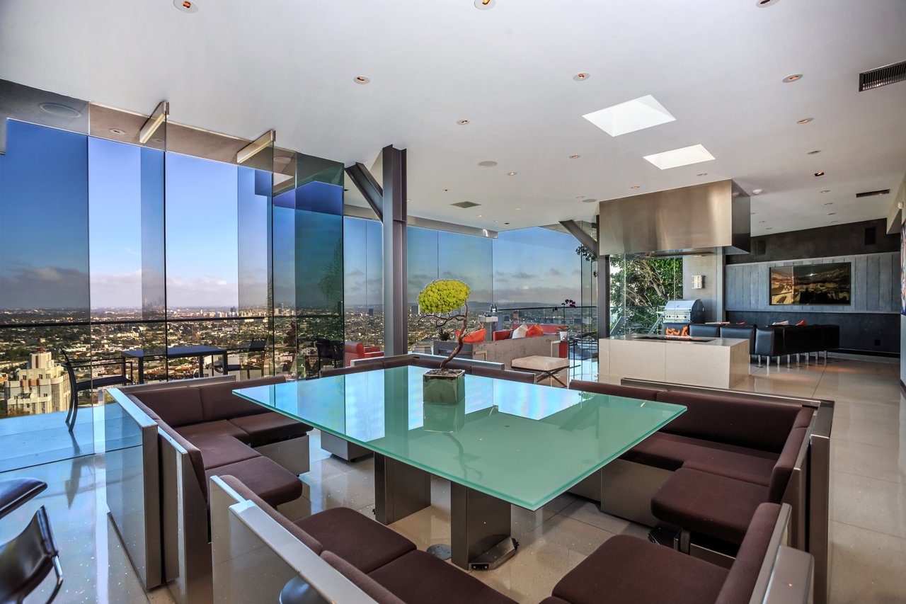 8444 Harold Way, Sunset Strip