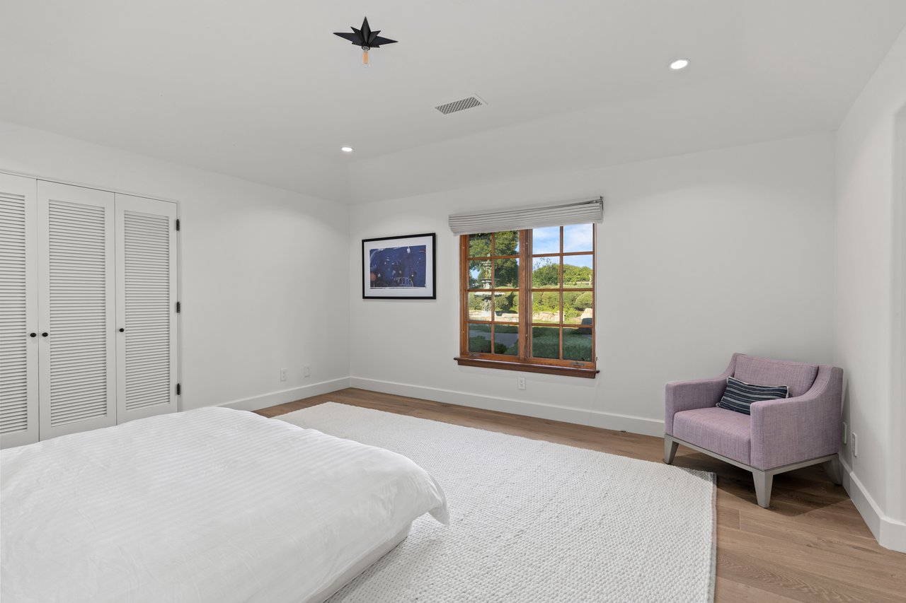 Regency Hills Estate