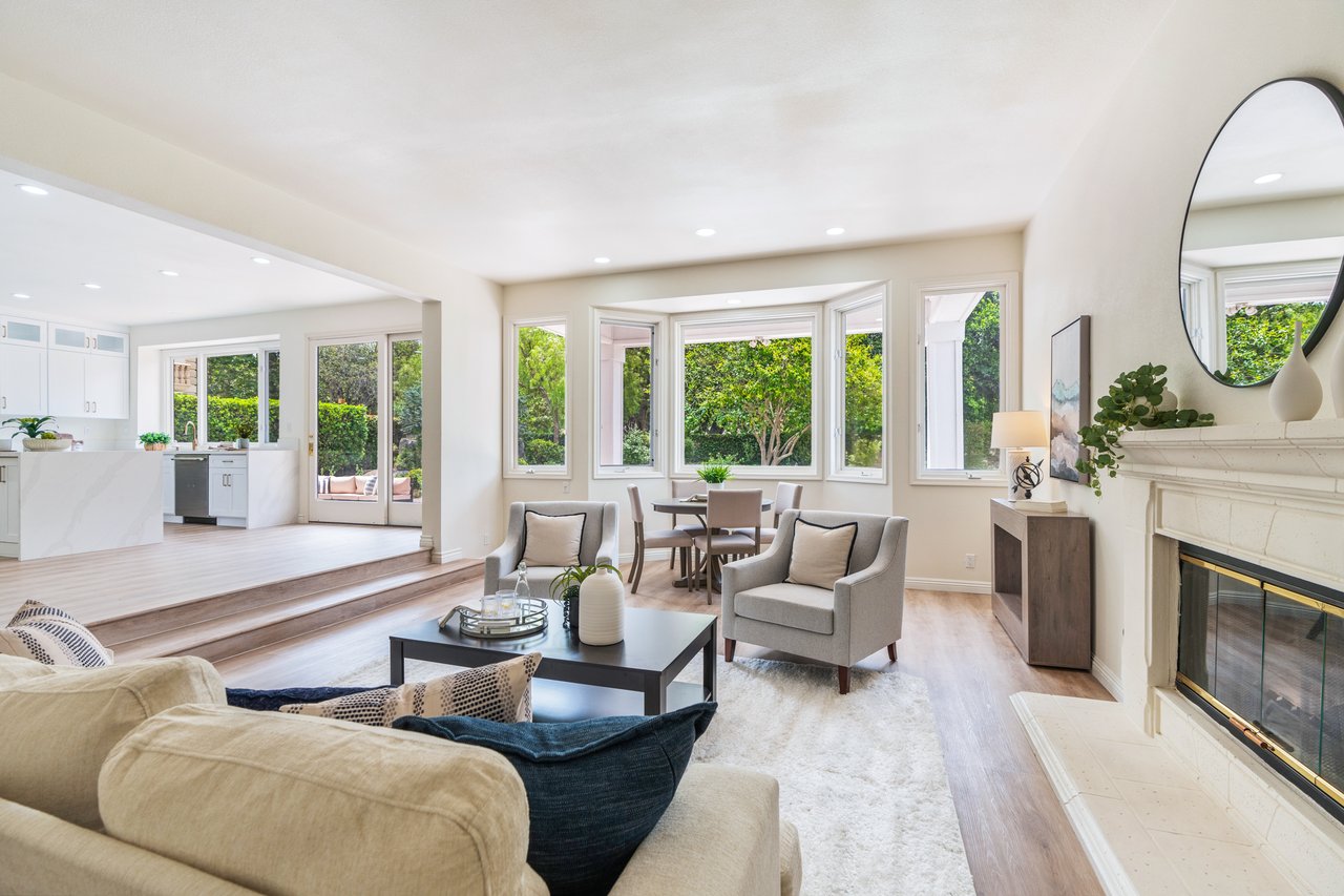 20 Meadow Wood Drive