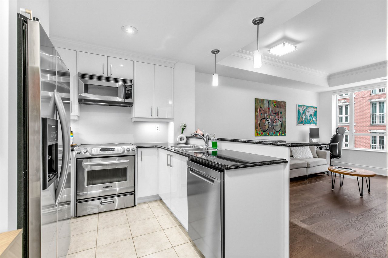 Beautifully Appointed 1-Bedroom Suite