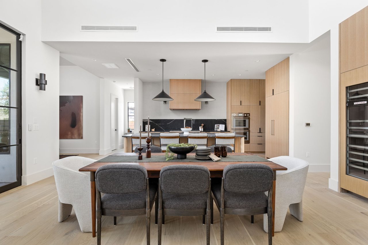 Forest Hills Residence