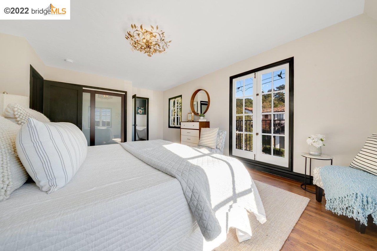 1665 Thousand Oaks Blvd