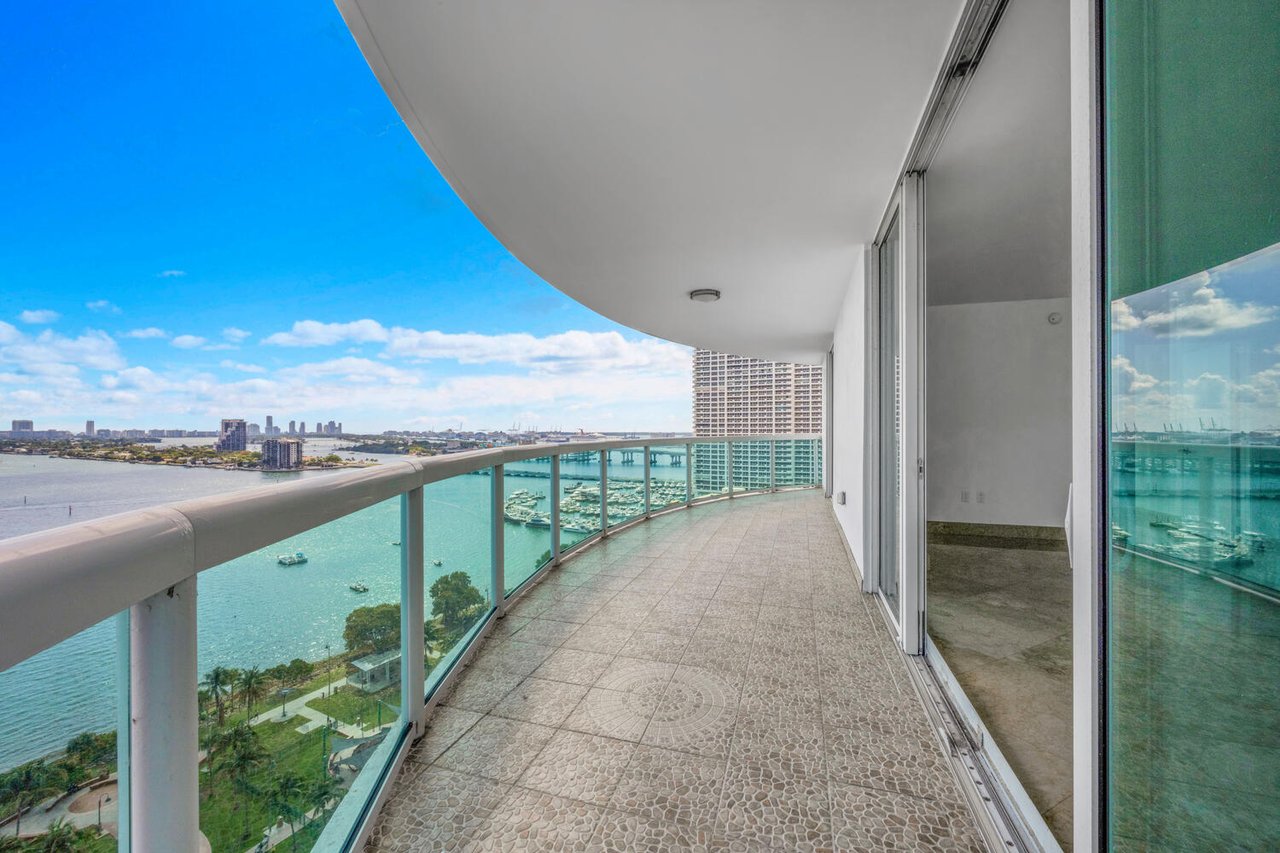 Luxury Waterfront Living in Edgewater