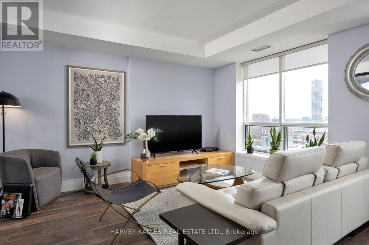 168 King St E #1505