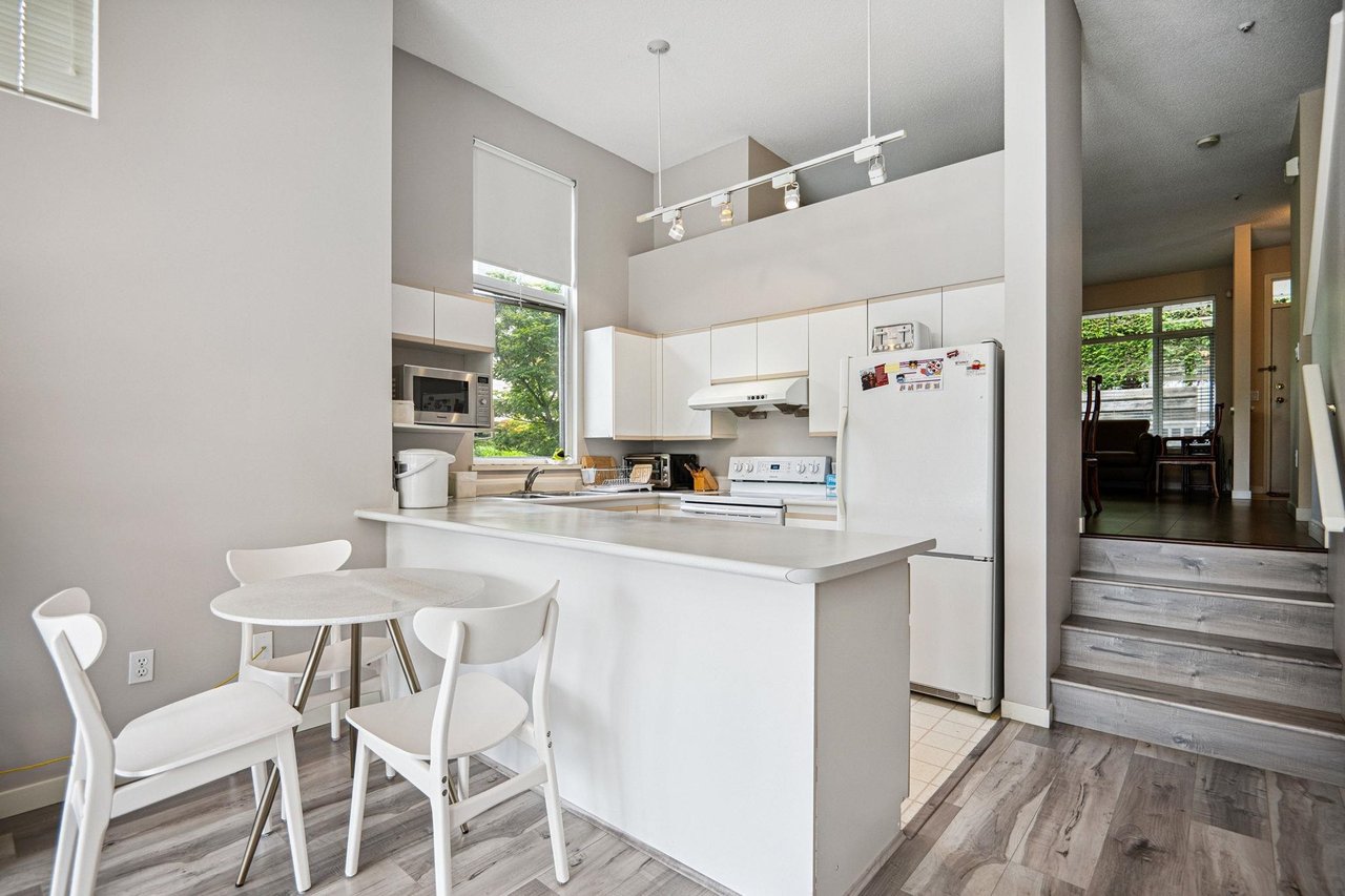 1-3578 Whitney Pl